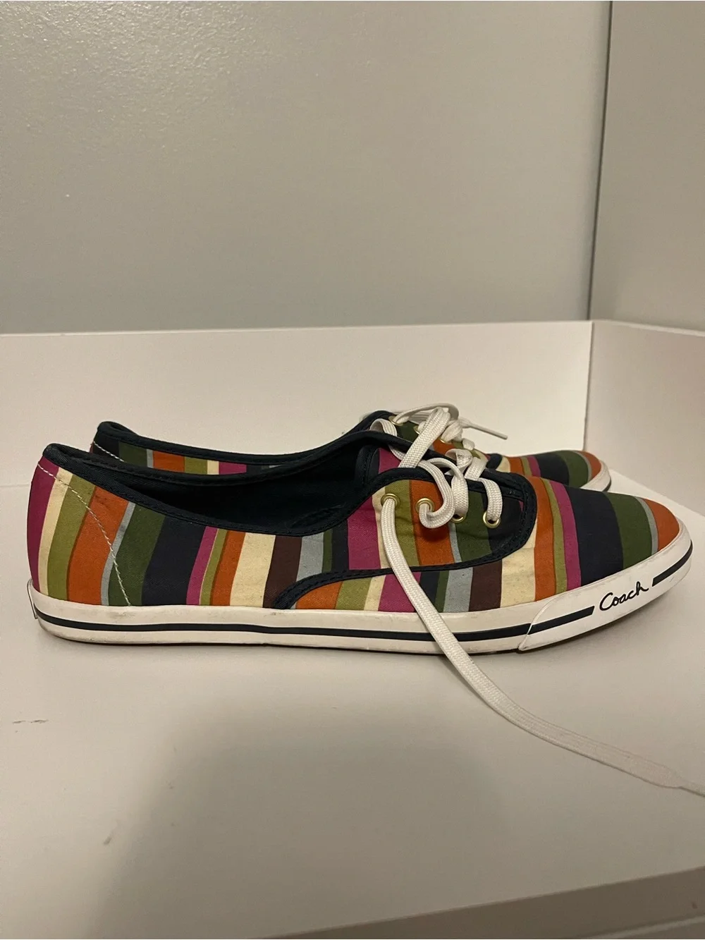 Coach Audrina Signature Sneakers – Women’s 8.5B
